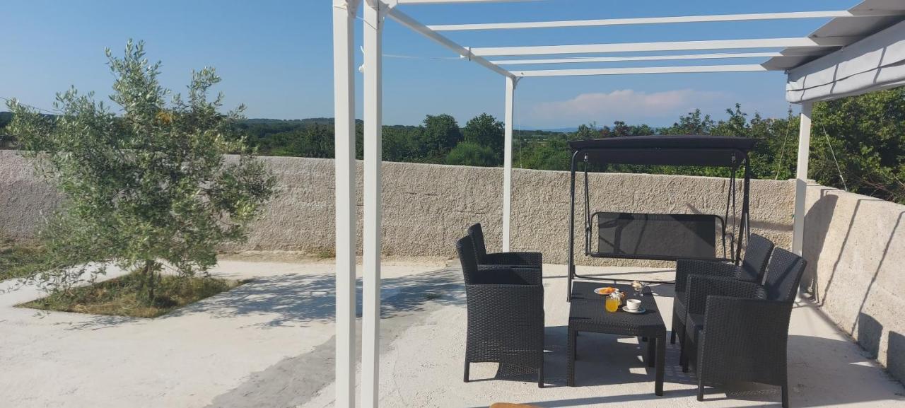 Studio Apartment Palmira Ližnjan エクステリア 写真